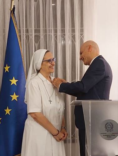 Premio a Suor Dr.ssa Roberta Pignone